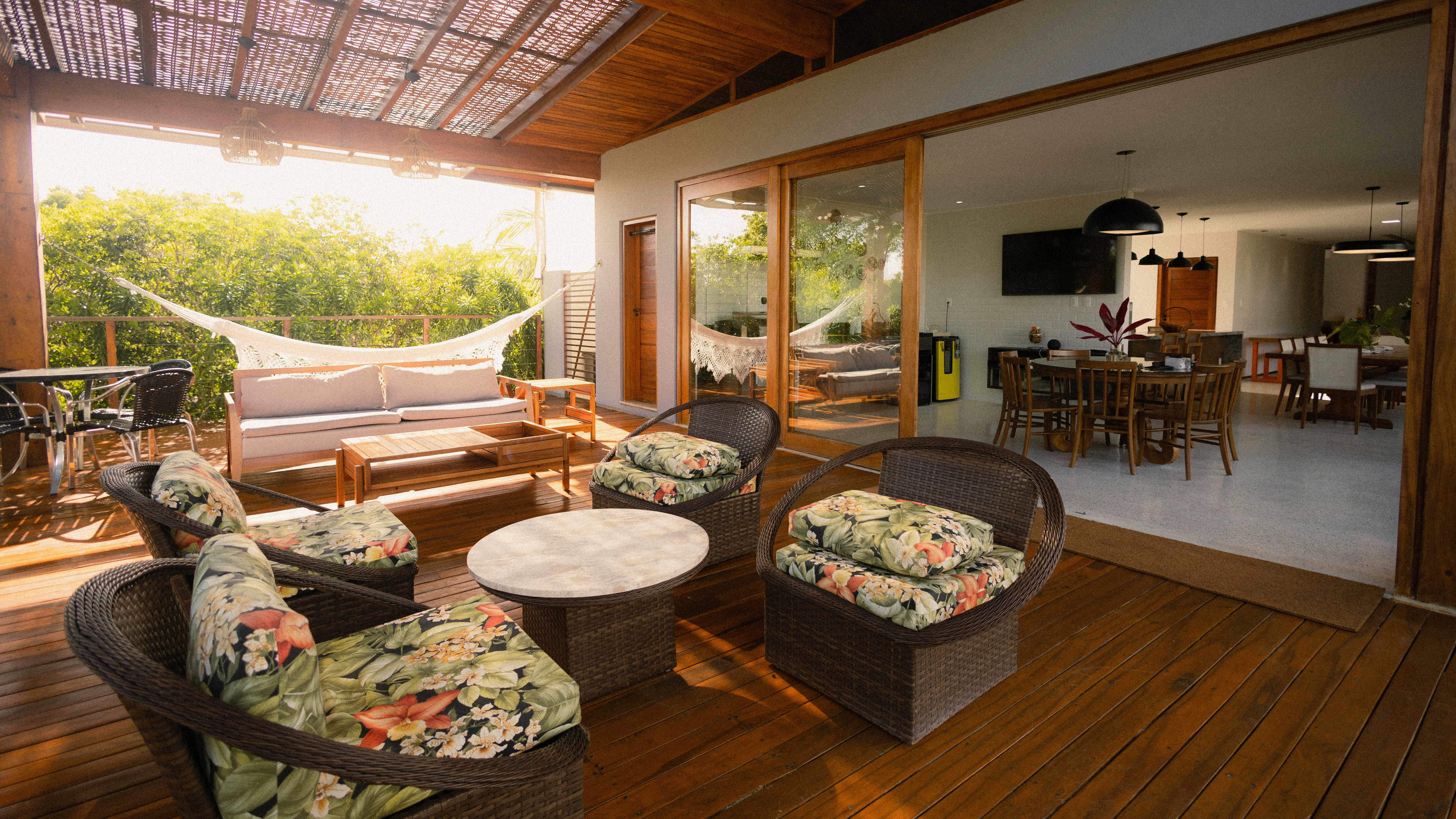 Outdoor Kitchen