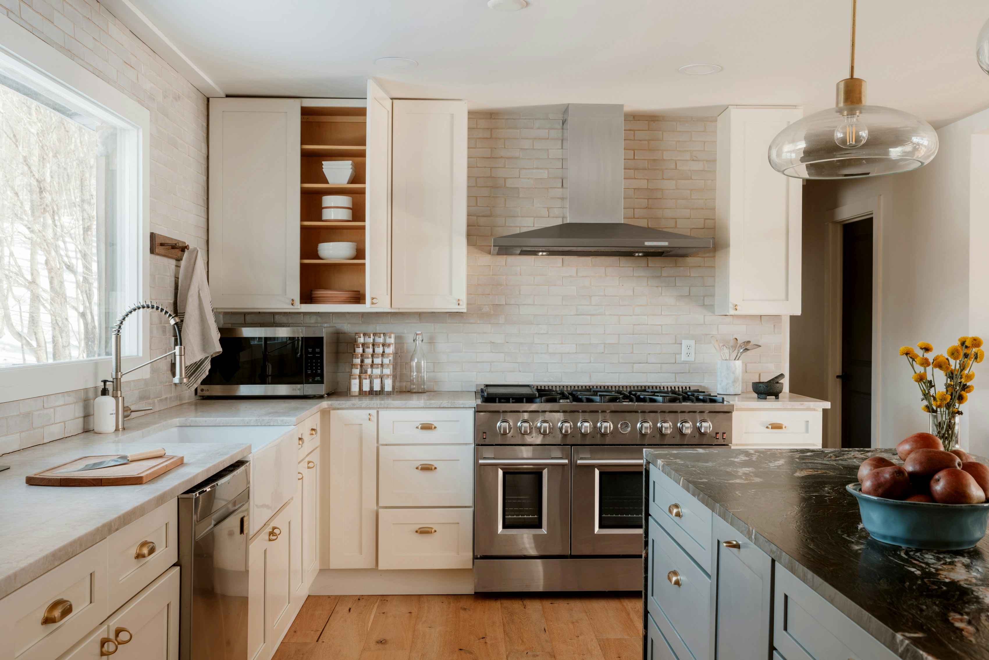 Modern Kitchen Transformation