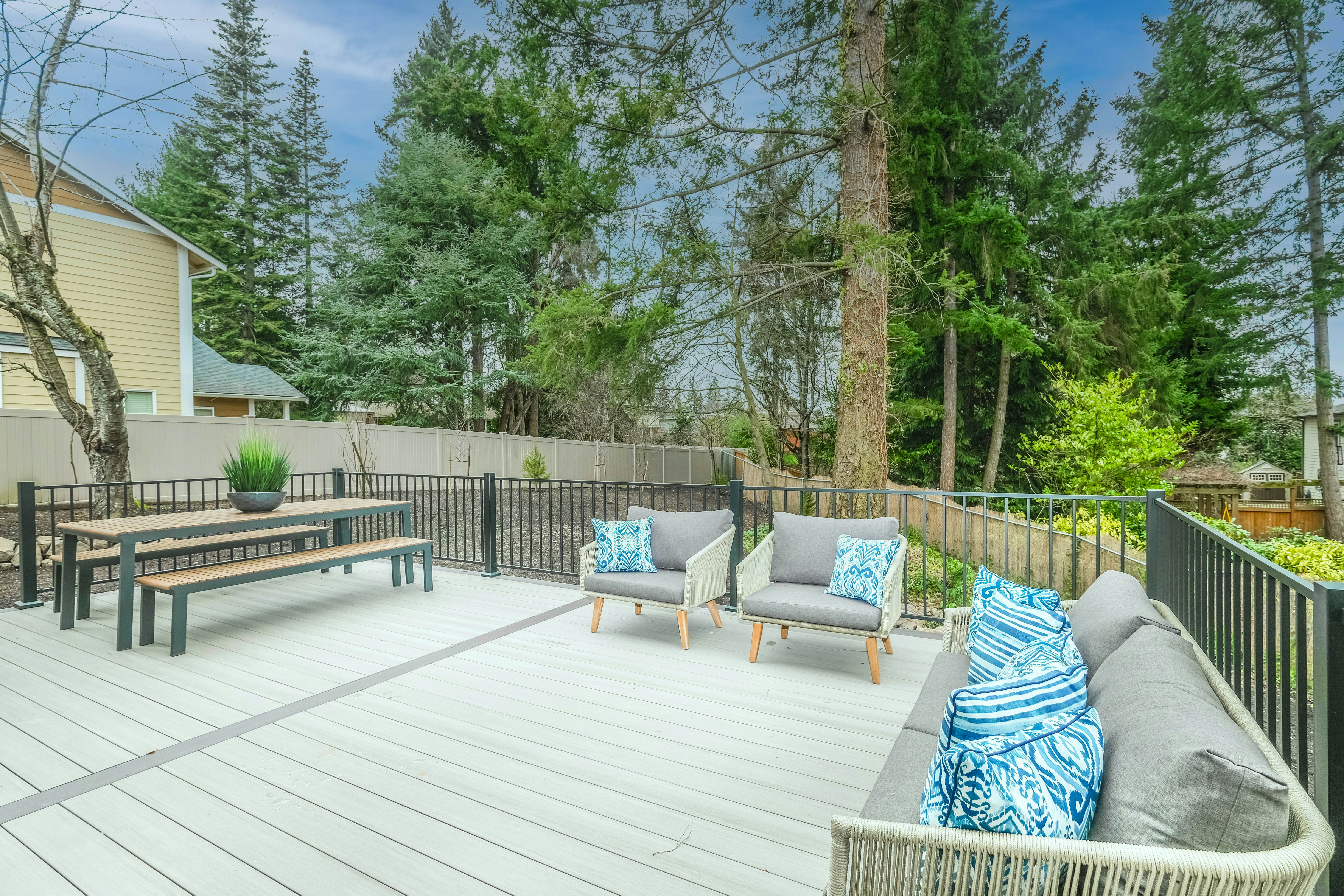 Deck & Patios